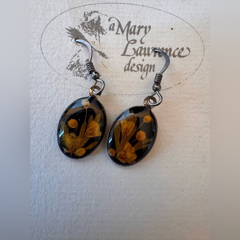 Dried English Country Flower Dangle Earrings Mary Lawrence Design Cottagecore